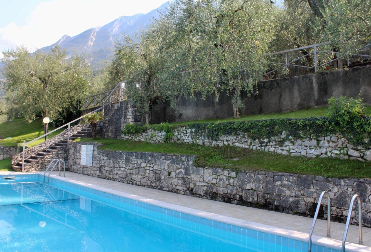 Appartamento Venzo Brenzone sul Garda Eksteriør bilde