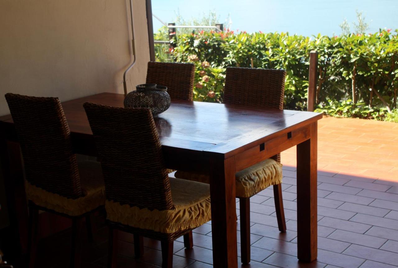Appartamento Venzo Brenzone sul Garda Eksteriør bilde