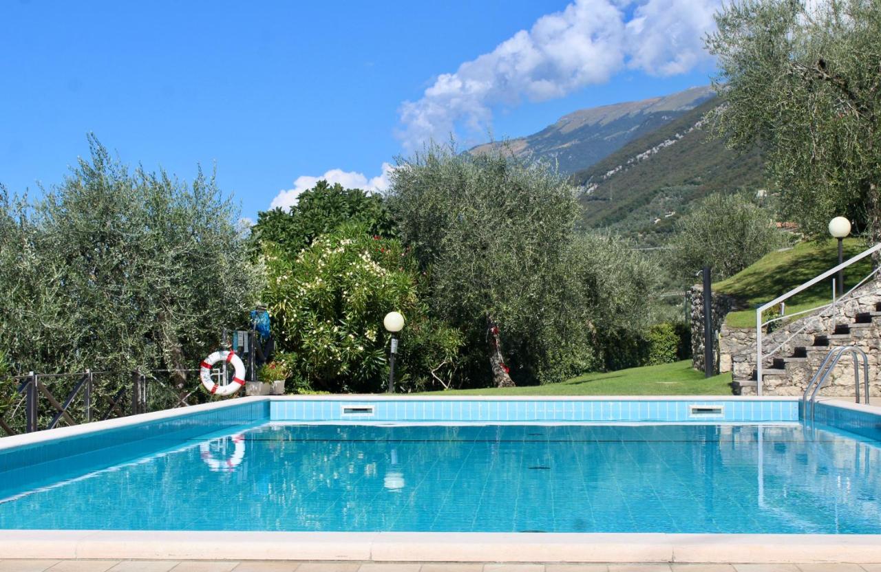 Appartamento Venzo Brenzone sul Garda Eksteriør bilde