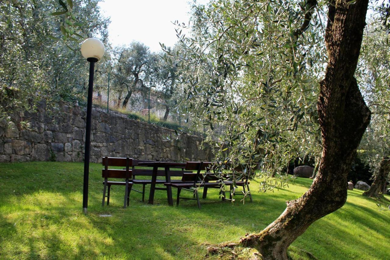 Appartamento Venzo Brenzone sul Garda Eksteriør bilde