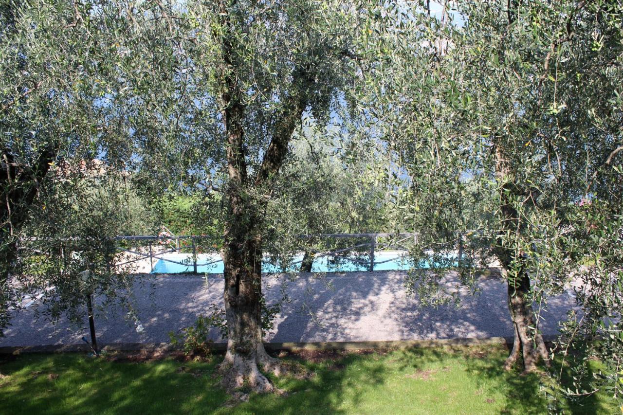 Appartamento Venzo Brenzone sul Garda Eksteriør bilde