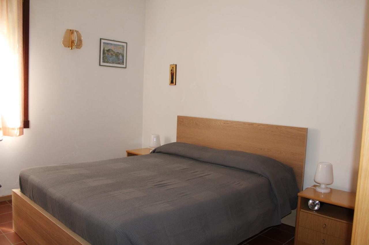 Appartamento Venzo Brenzone sul Garda Eksteriør bilde